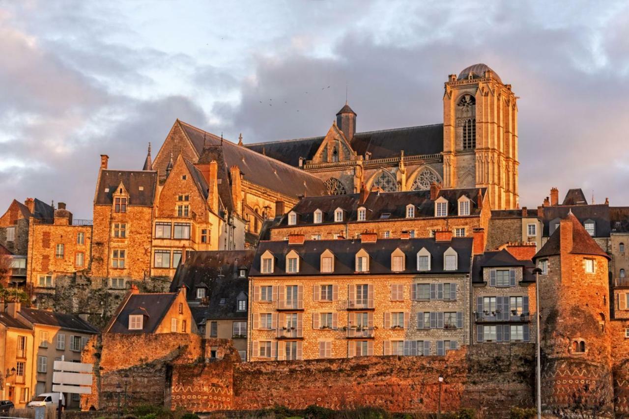 Logis Louisblanc, Muraille Romaine, Lit Queen-Size, Centre Ville لو مان المظهر الخارجي الصورة
